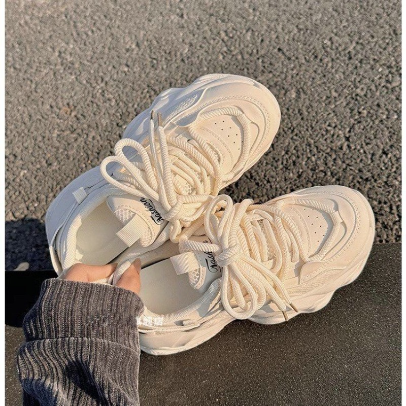 Kadın Bej Platform Dad Sneaker - Embroidery Garments incelemesi ve fiyatı