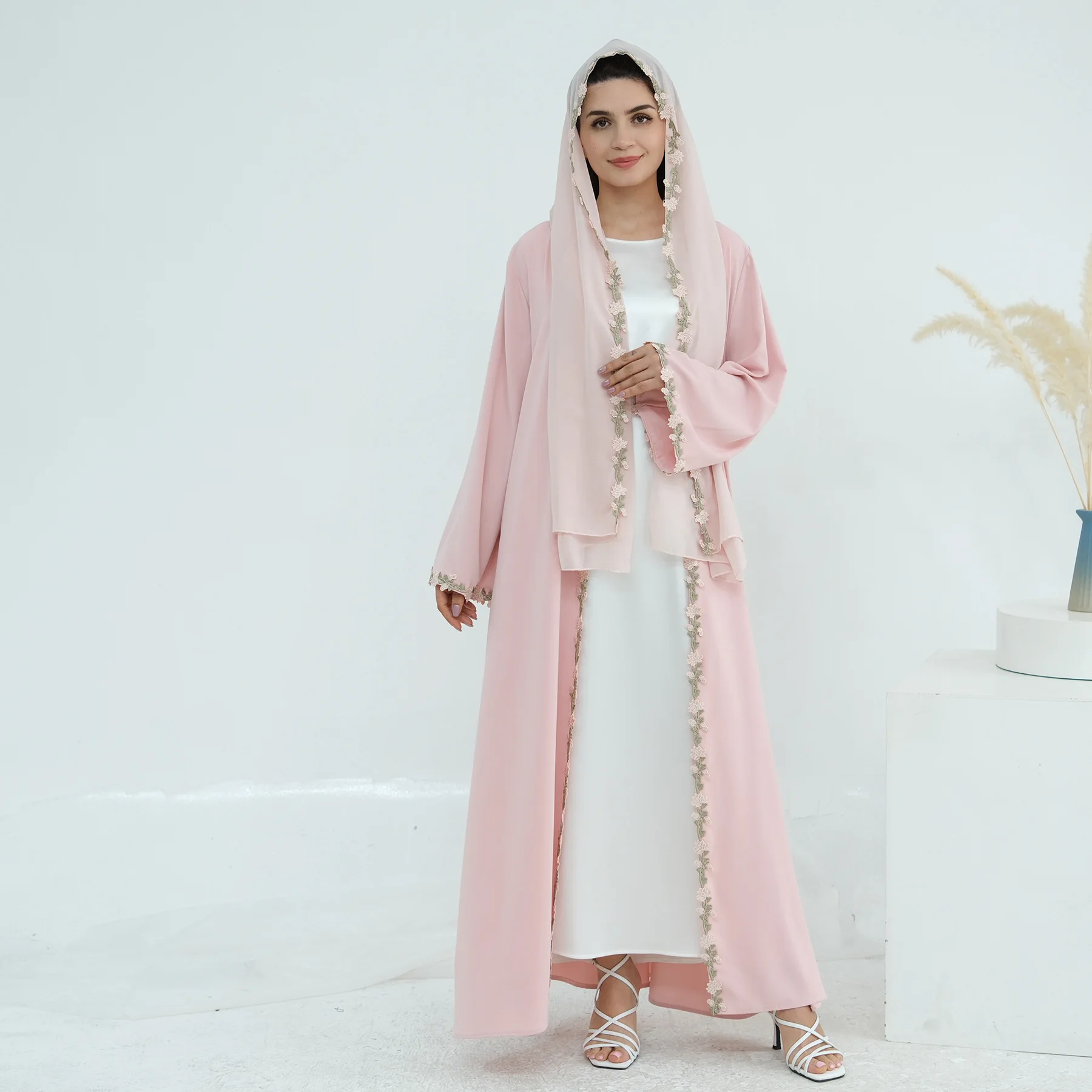 Dubai Açık Abaya Müslüman Tese - Embroidery Kebaya incelemesi ve fiyatı